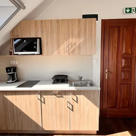 טיהאני Pilger Apartments מראה חיצוני תמונה