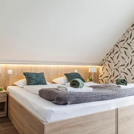 טיהאני Pilger Apartments מראה חיצוני תמונה