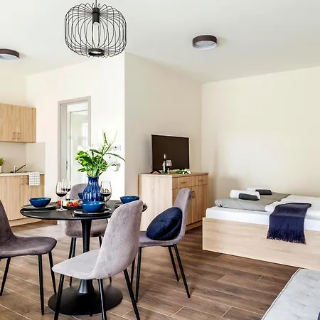 טיהאני Pilger Apartments מראה חיצוני תמונה
